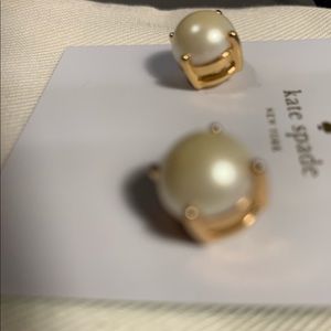 KATE SPADE Pearl Stud Earrings
